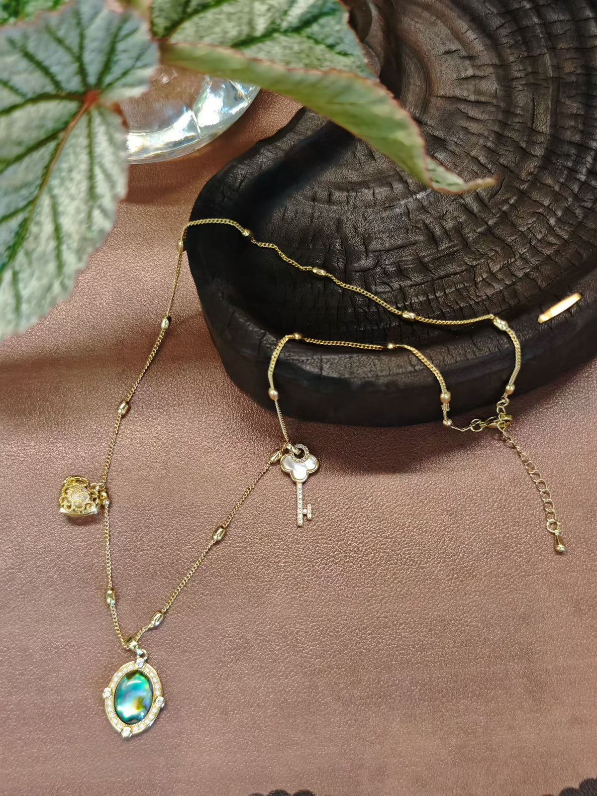 WalkTree | Awakening Tree Aromatic Shell Long Necklace · Abalone & White Shell Dual Texture